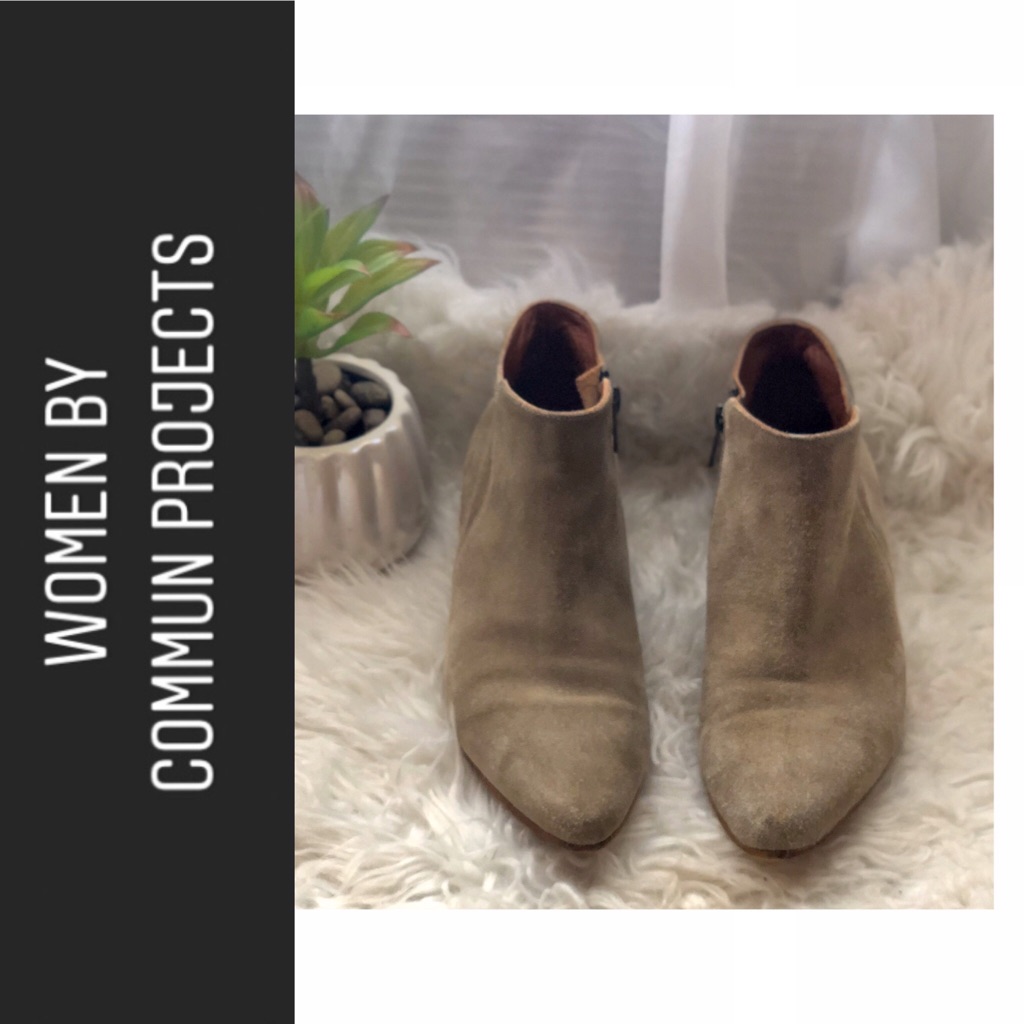 Women By Commun Projects